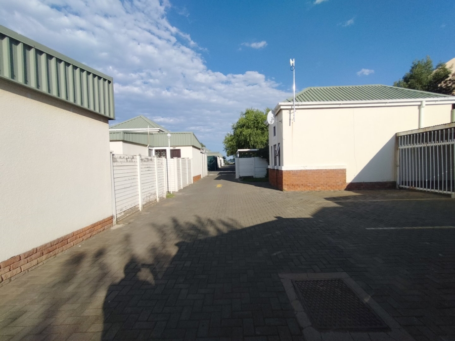2 Bedroom Property for Sale in Willows Free State